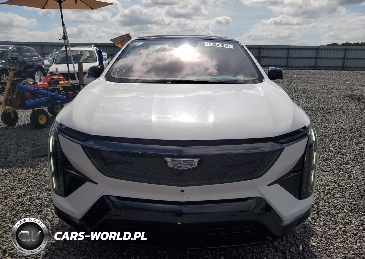 2025 Cadillac Optiq Sport VIN:3GYK3GMR4SS158591 - 5