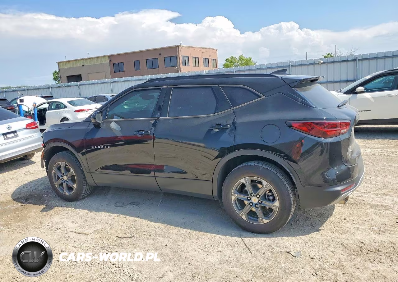 2023 Chevrolet Blazer 2Lt VIN:3GNKBCR44PS235585 - 2