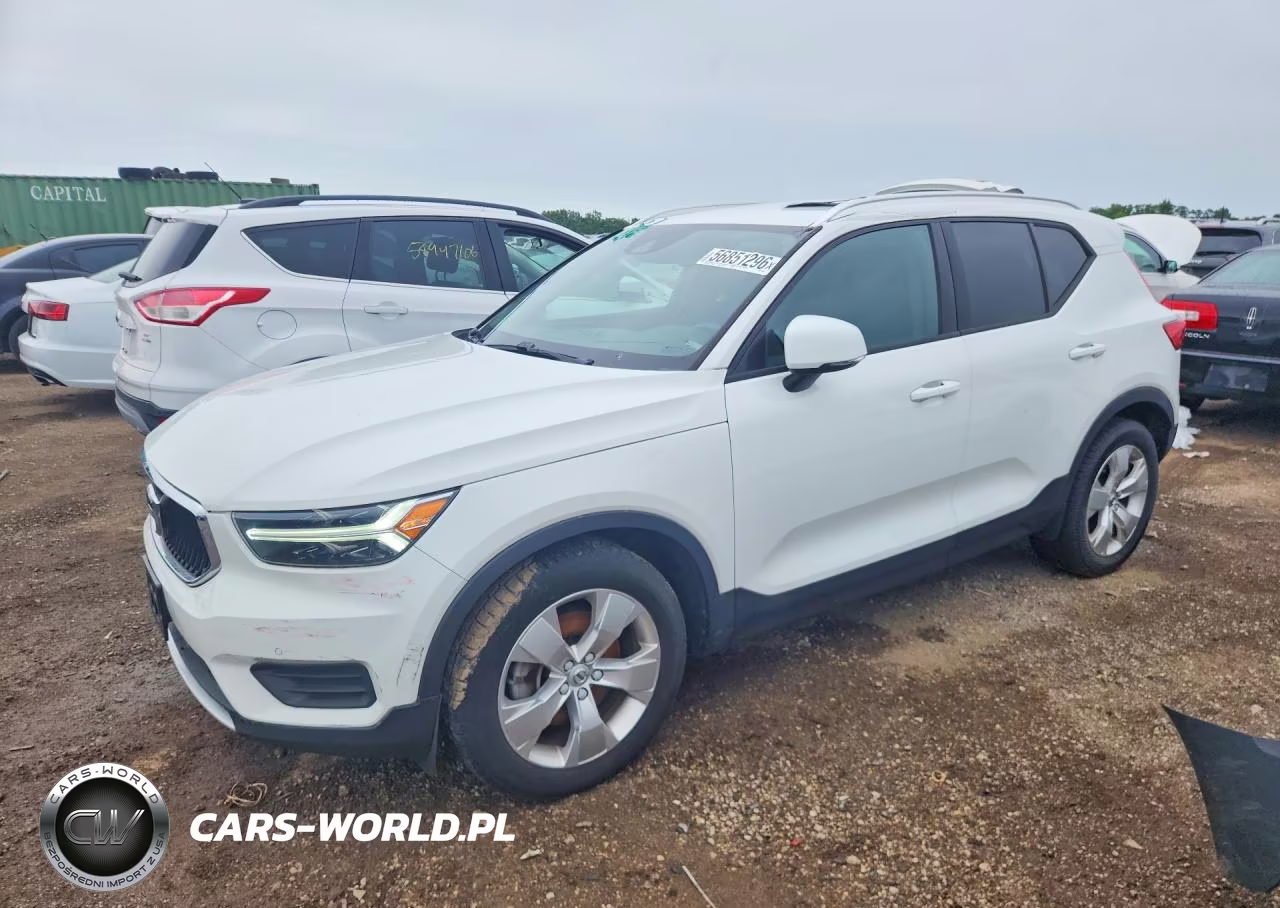 2020 Volvo Xc40 T4 Momentum