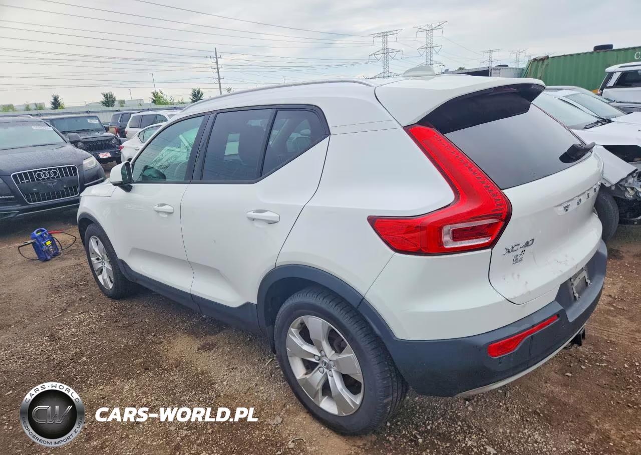 2020 Volvo Xc40 T4 Momentum VIN:YV4AC2HK5L2209415 - 2