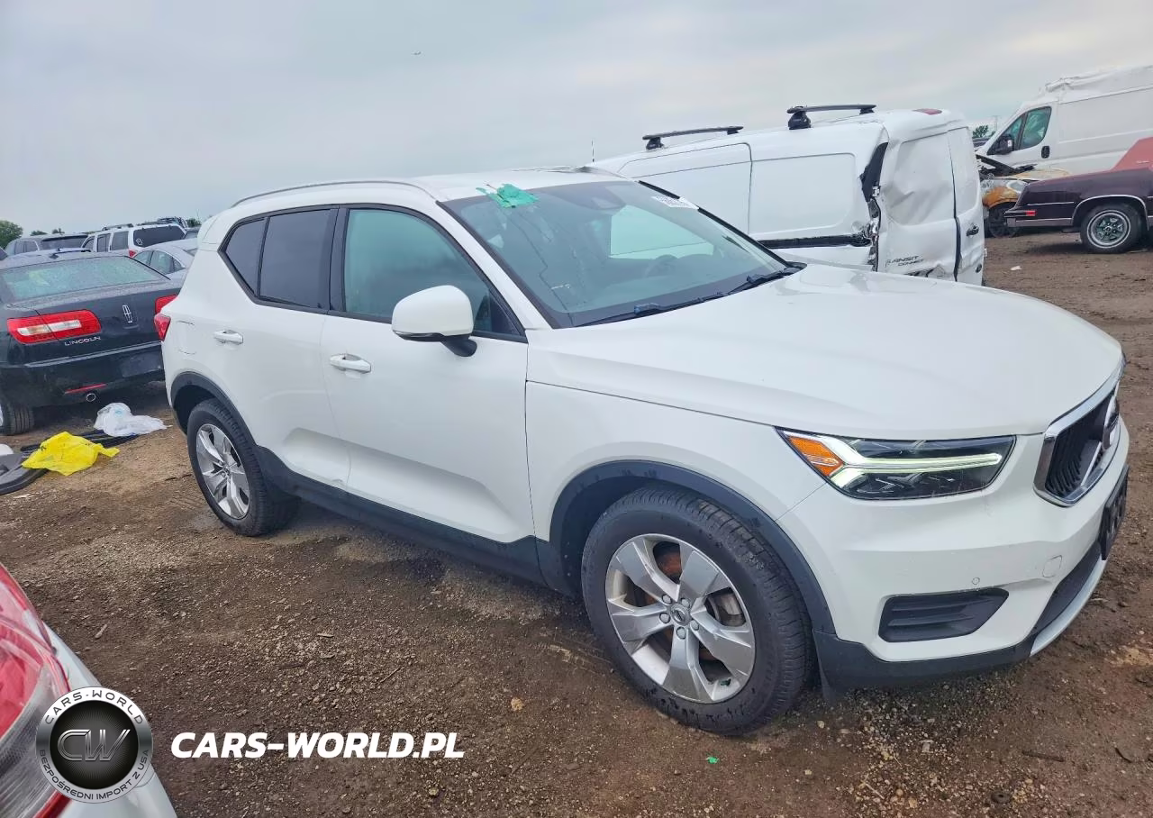 2020 Volvo Xc40 T4 Momentum VIN:YV4AC2HK5L2209415 - 4