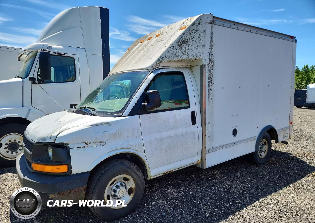 2008 Chevrolet Express Delivery Truck