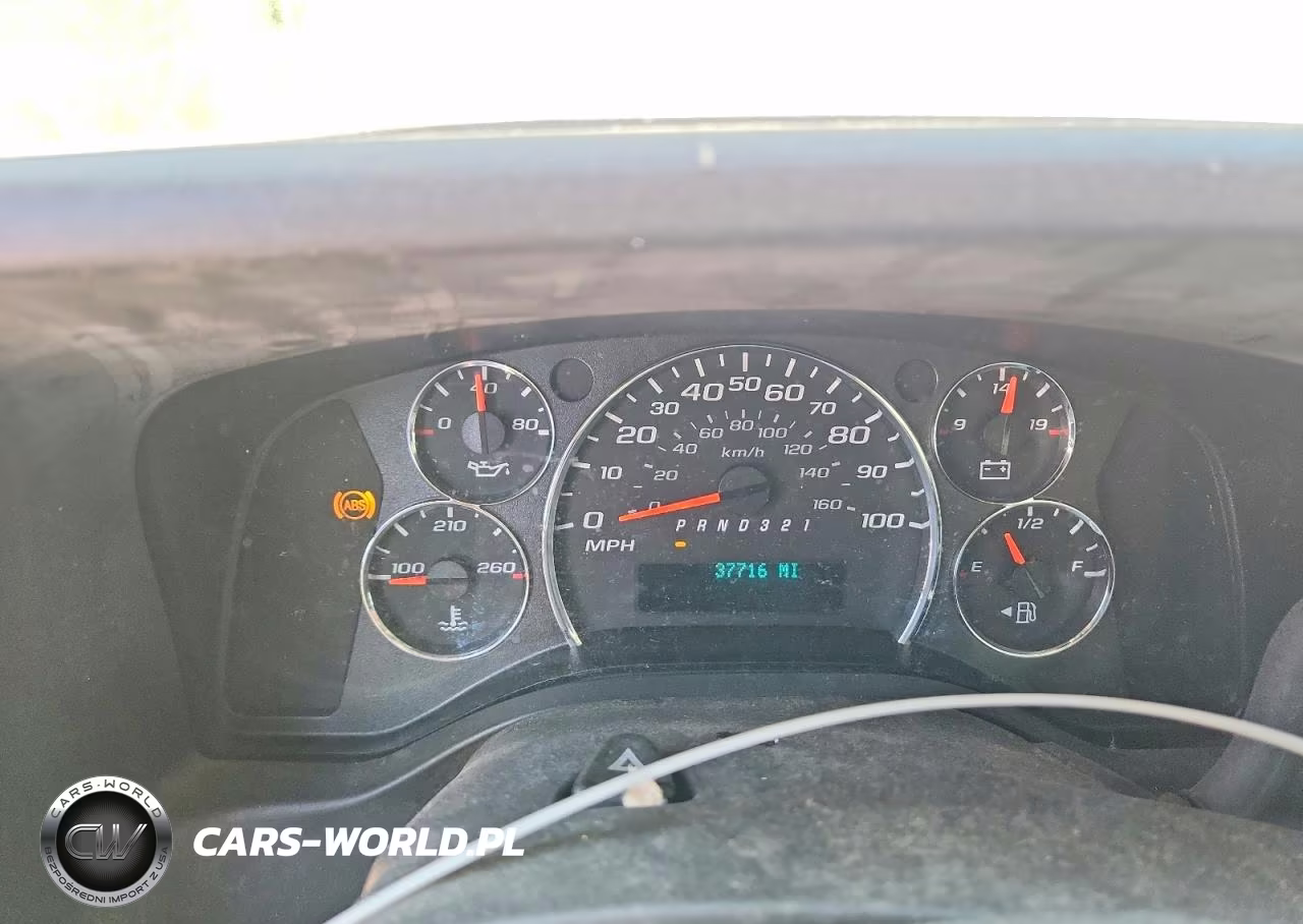 2008 Chevrolet Express Delivery Truck VIN:1GBHG31K481105294 - 9