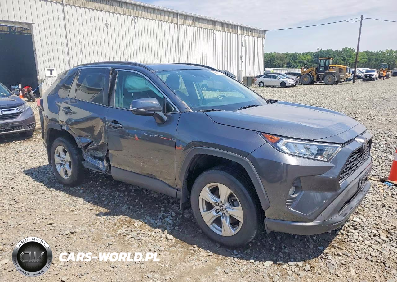 2020 Toyota Rav4 Xle VIN:2T3P1RFV9LC065000 - 4