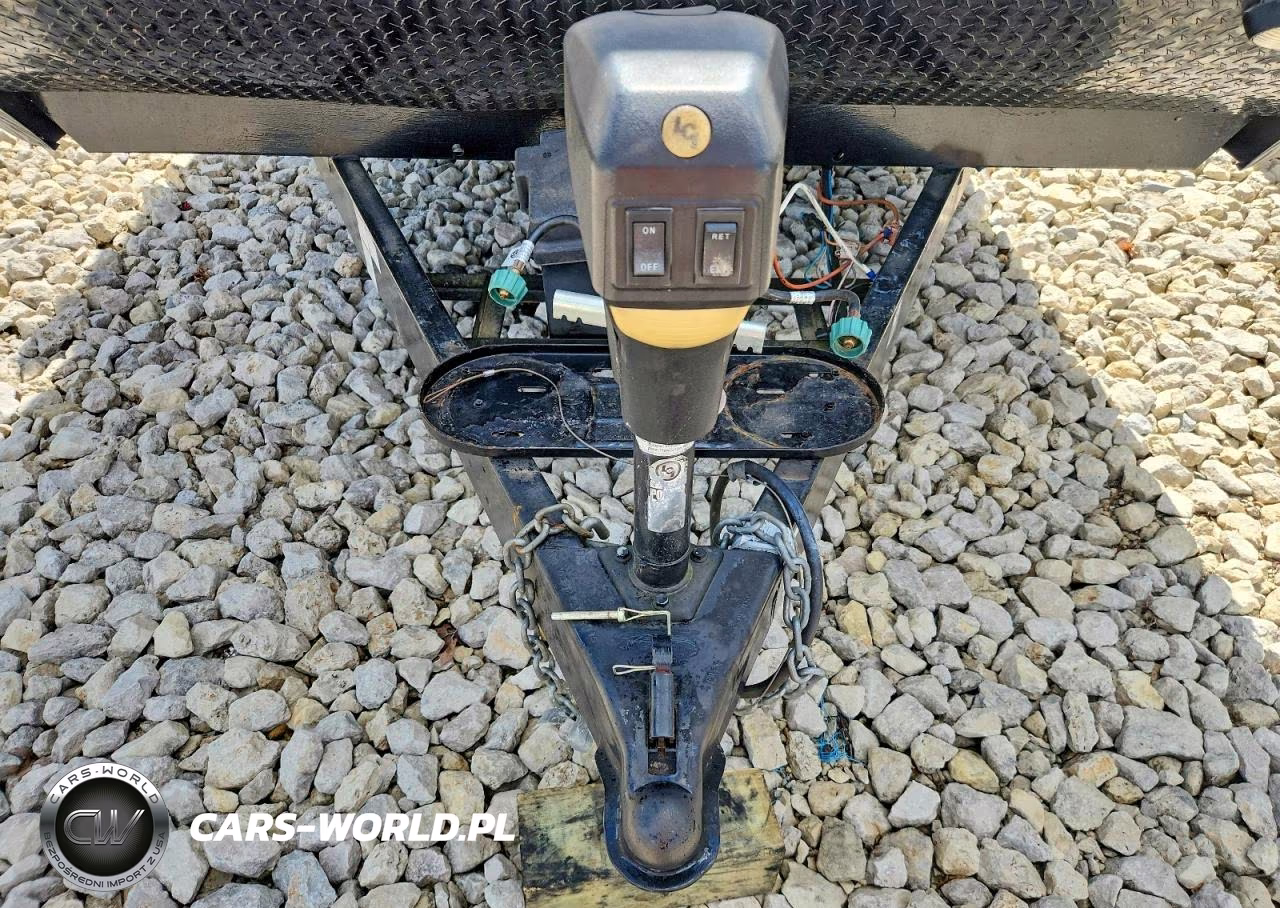 2016 Gulf Stream Conquest Camper VIN:1NL1GTN24G1122015 - 8