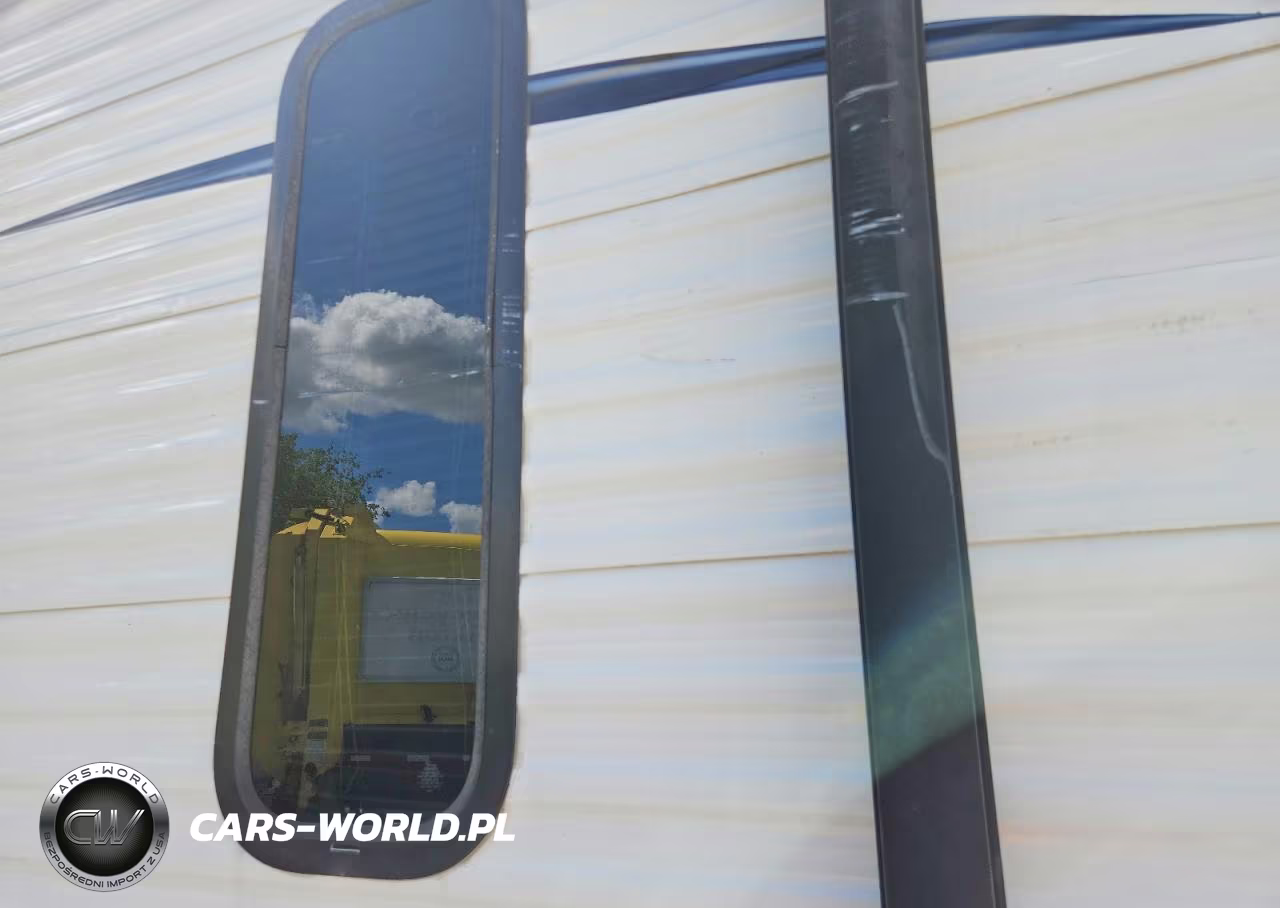 2016 Gulf Stream Conquest Camper VIN:1NL1GTN24G1122015 - 9