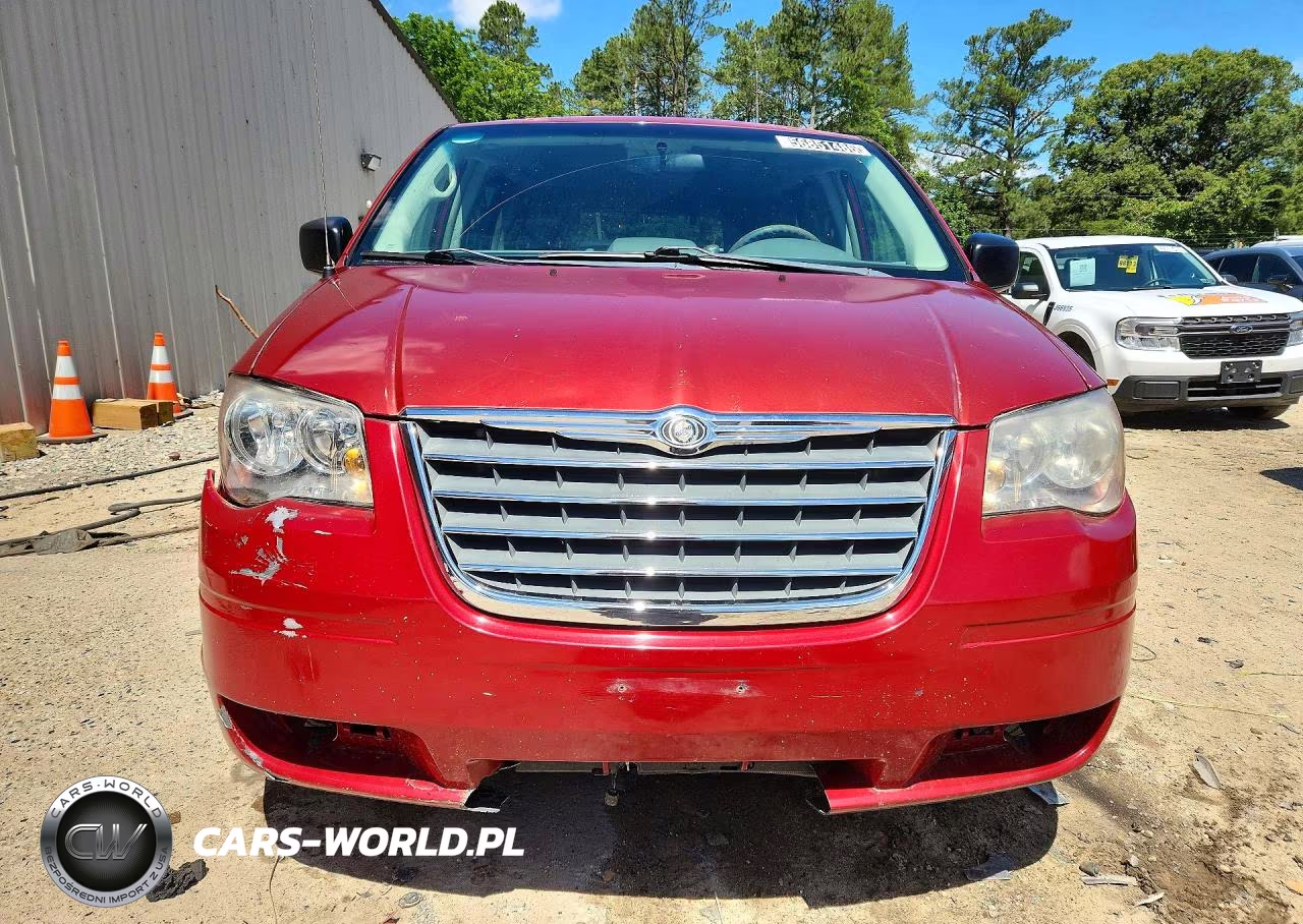 2009 Chrysler Town & Country Lx VIN:2A8HR44E39R656985 - 5