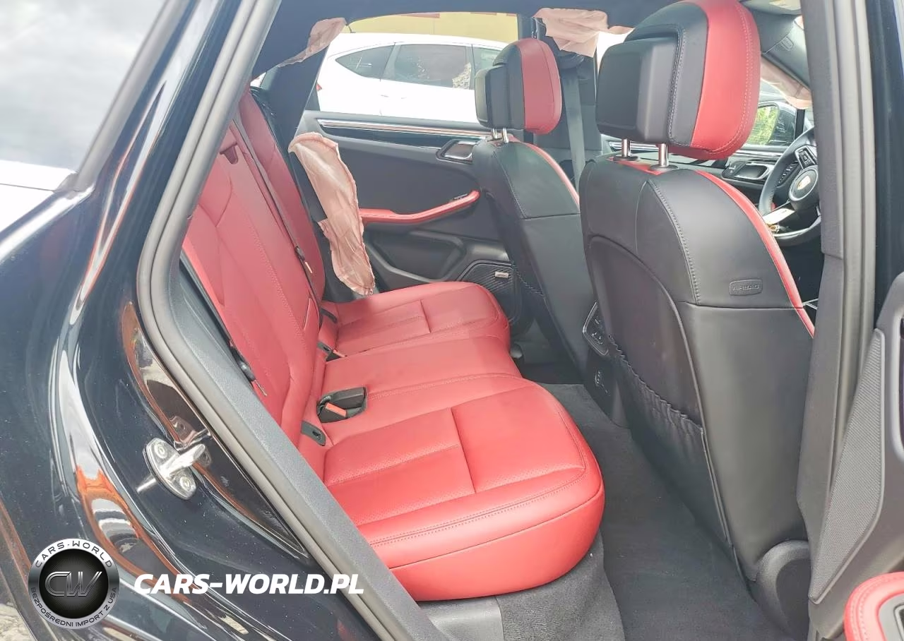 2025 Porsche Macan S VIN:WP1AG2A56SLB40186 - 11