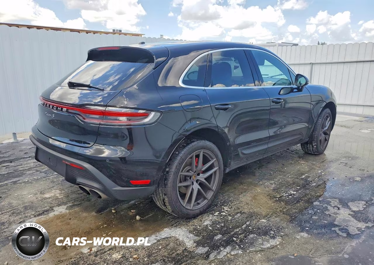 2025 Porsche Macan S VIN:WP1AG2A56SLB40186 - 3