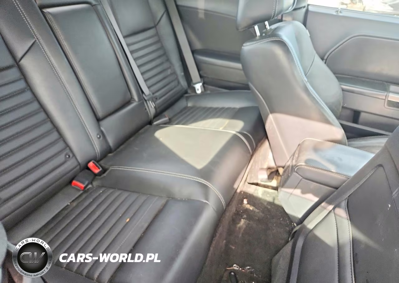 2013 Dodge Challenger R VIN:2C3CDYBT1DH648072 - 10