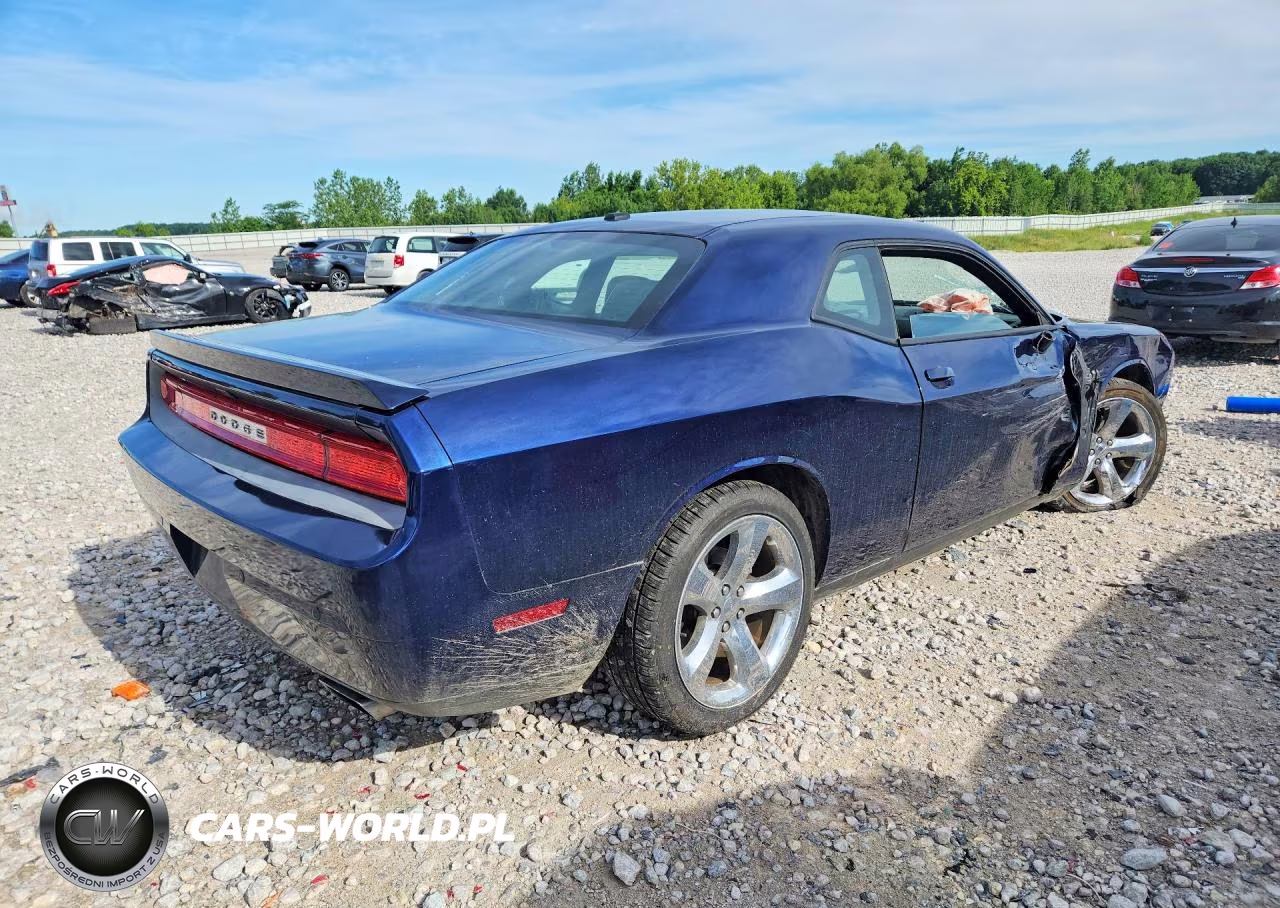 2013 Dodge Challenger R VIN:2C3CDYBT1DH648072 - 3