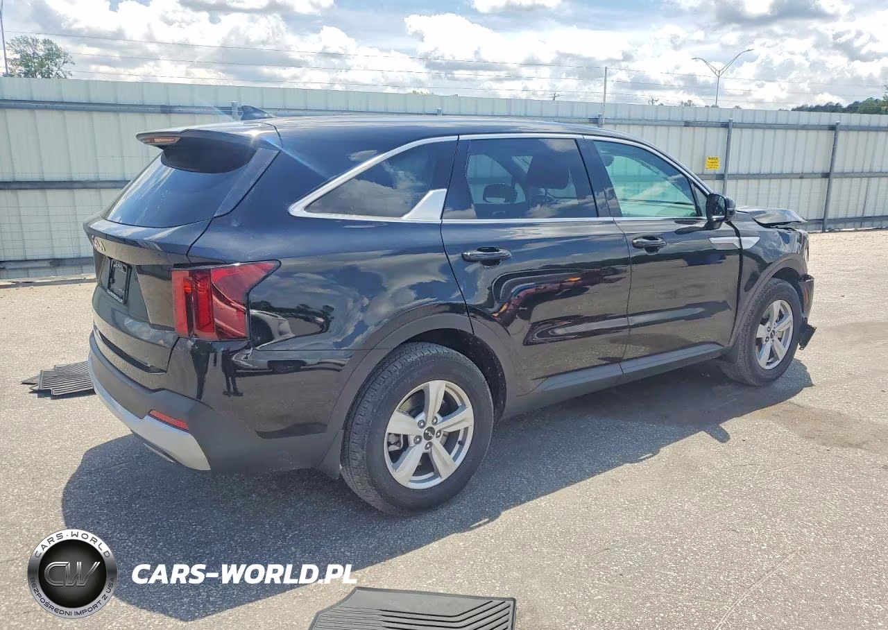 2026 Kia Sorento Lx VIN:5XYRG4JC6TG415955 - 3