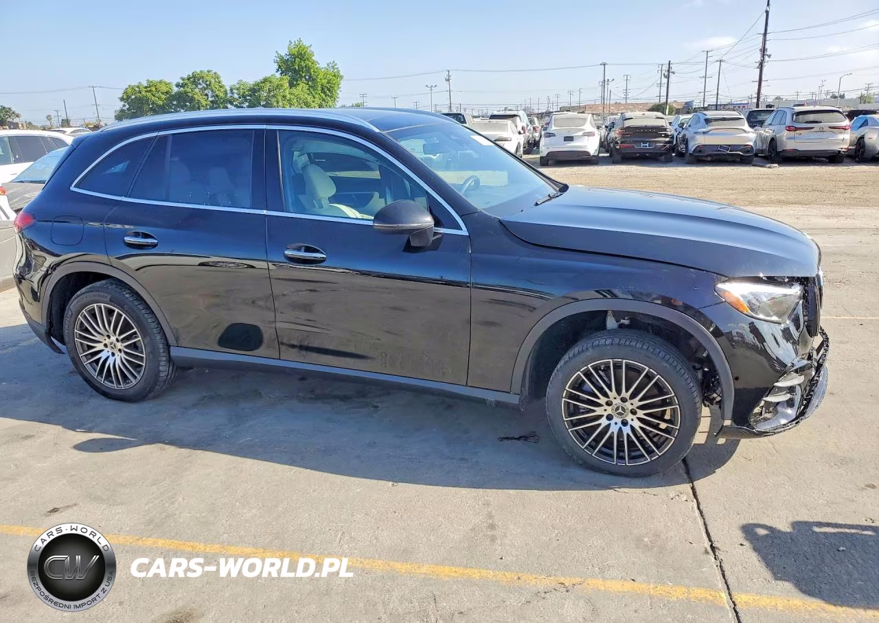 2024 Mercedes-Benz Glc 300 VIN:W1NKM4GB5RF184382 - 4