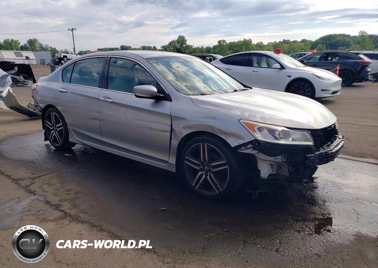 2017 Honda Accord Sport Special Edition VIN:1HGCR2F1XHA150476 - 4