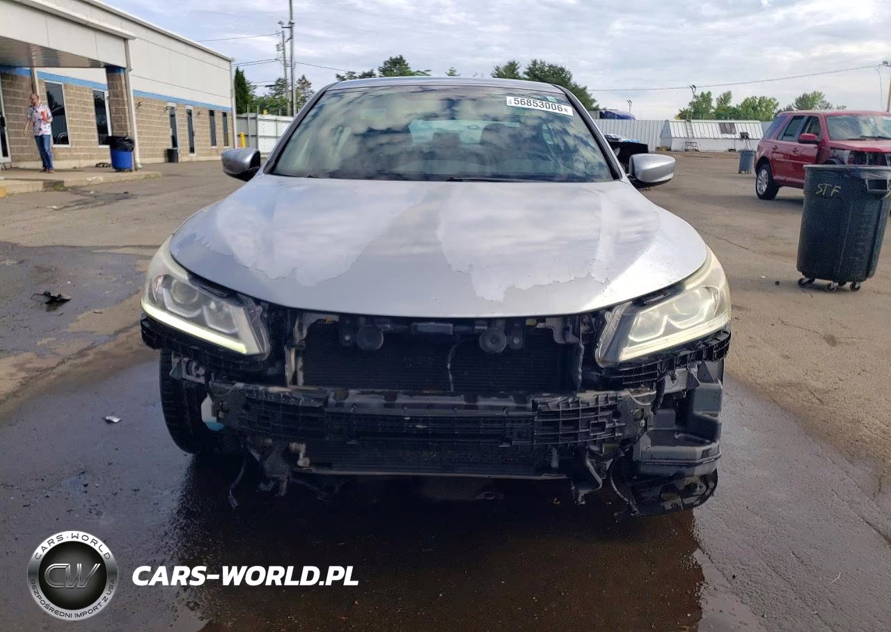 2017 Honda Accord Sport Special Edition VIN:1HGCR2F1XHA150476 - 5