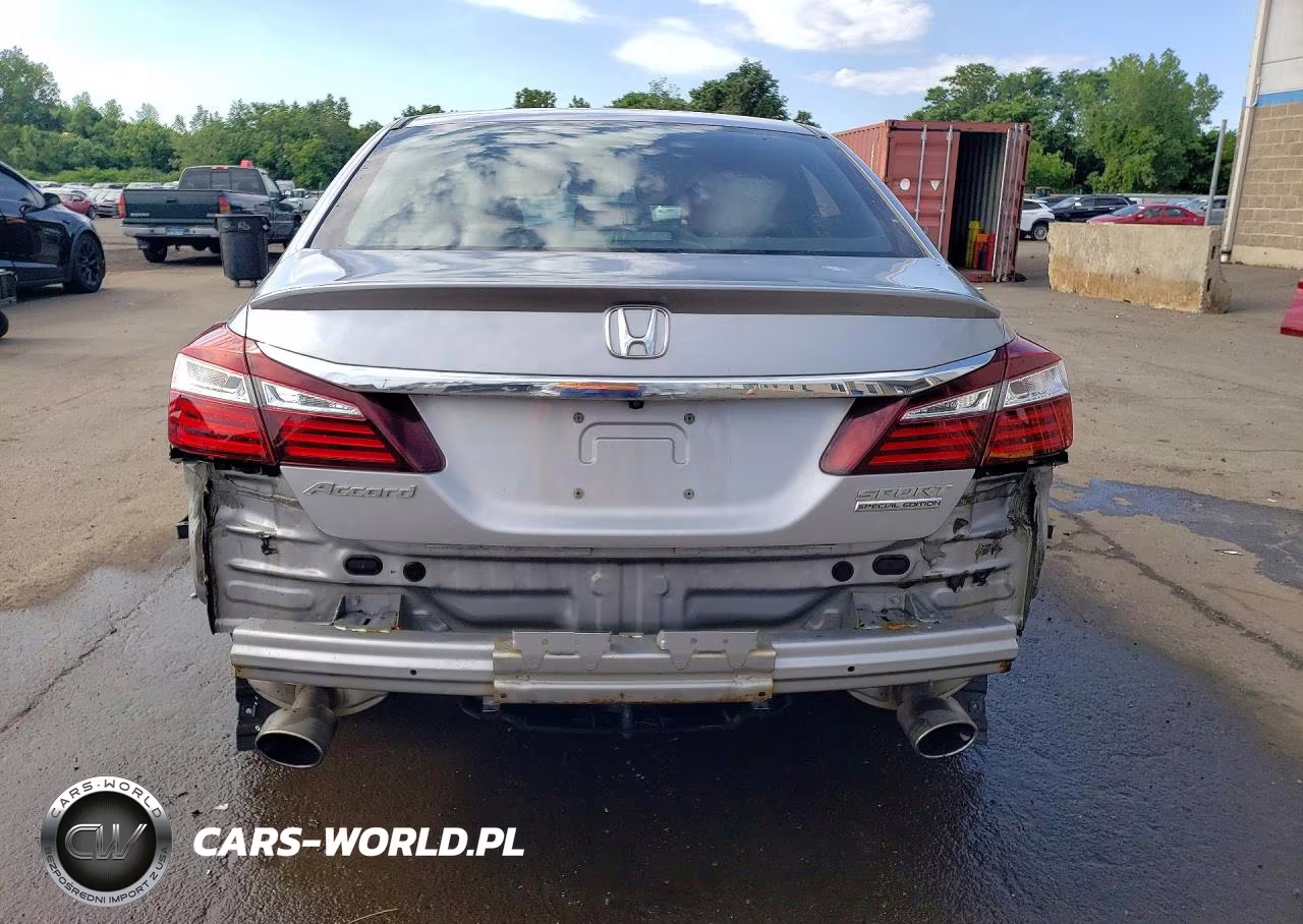 2017 Honda Accord Sport Special Edition VIN:1HGCR2F1XHA150476 - 6