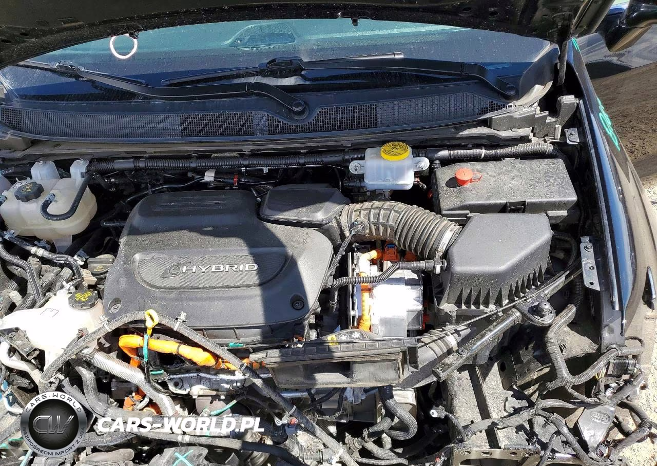 2022 Chrysler Pacifica Hybrid Touring L VIN:2C4RC1L74NR156181 - 12