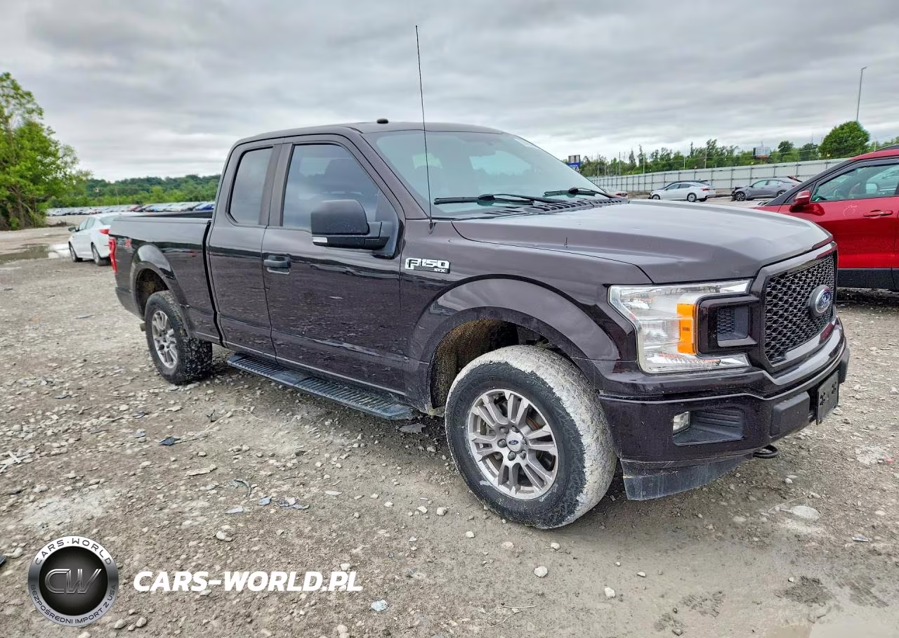 2018 Ford F150 Super Cab VIN:1FTEX1EP8JFA15678 - 4