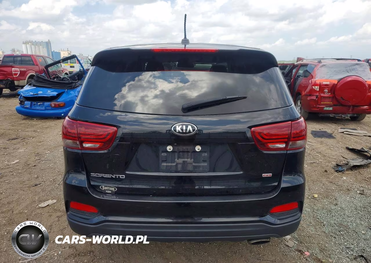 2019 Kia Sorento L VIN:5XYPG4A38KG592092 - 6