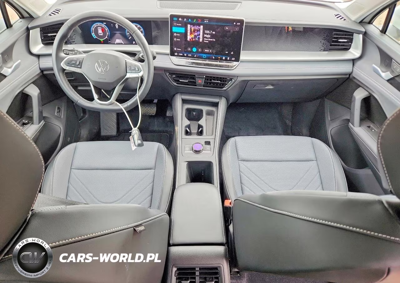 2025 Volkswagen Tiguan Se VIN:3VVER7RM8SM035509 - 8