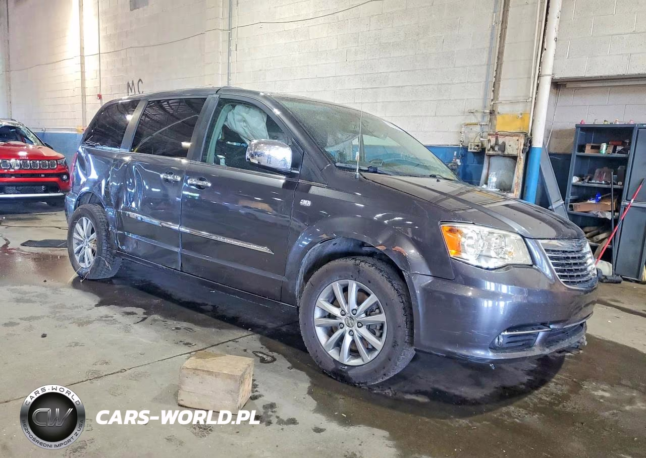 2014 Chrysler Town & Country Touring L VIN:2C4RC1CG9ER423637 - 4