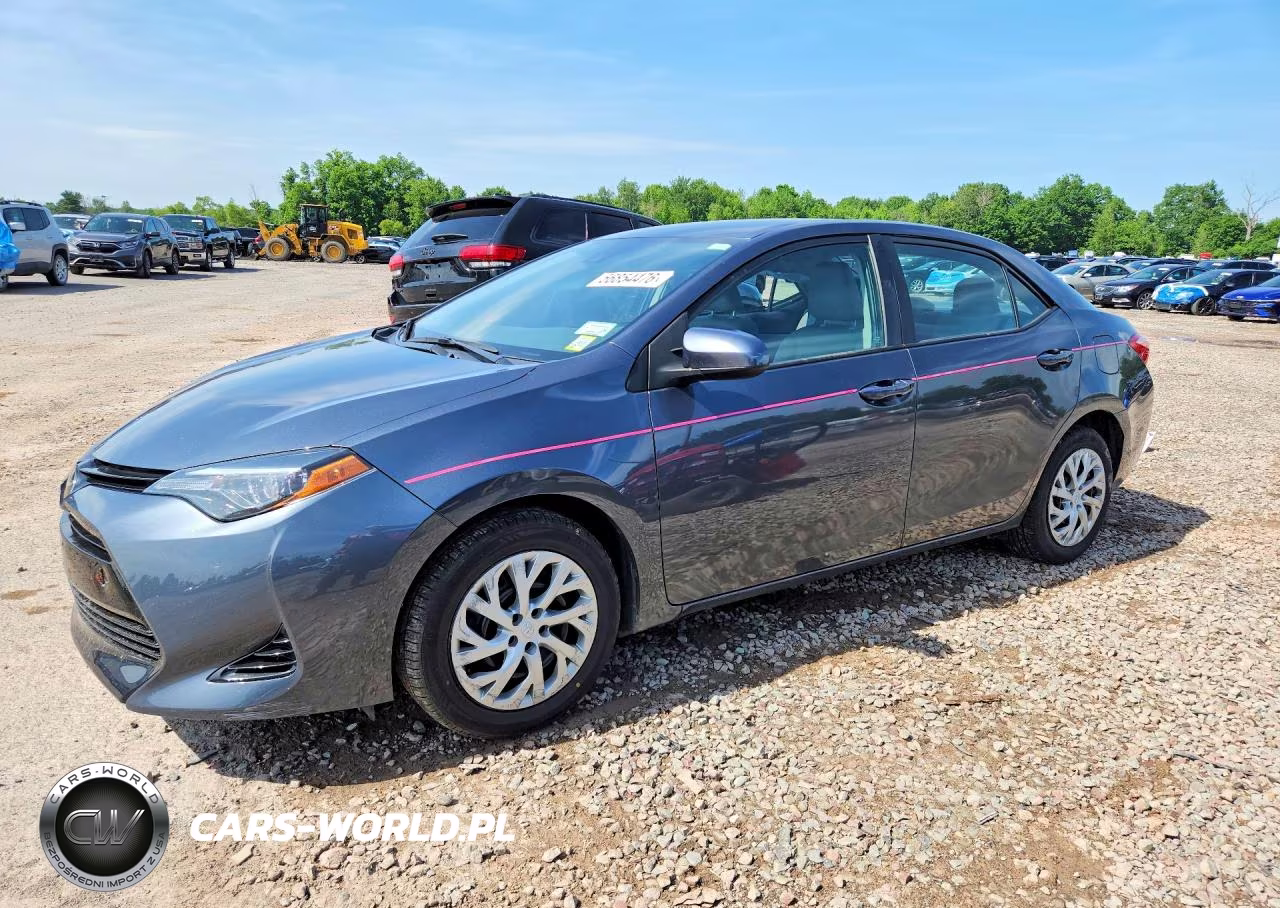 2018 Toyota Corolla Le – zdjęcie 1 z 12