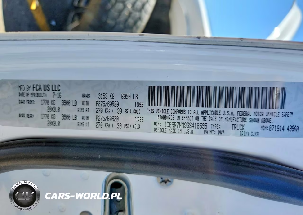 2016 Ram 1500 Laramie VIN:1C6RR7NM9GS418595 - 12