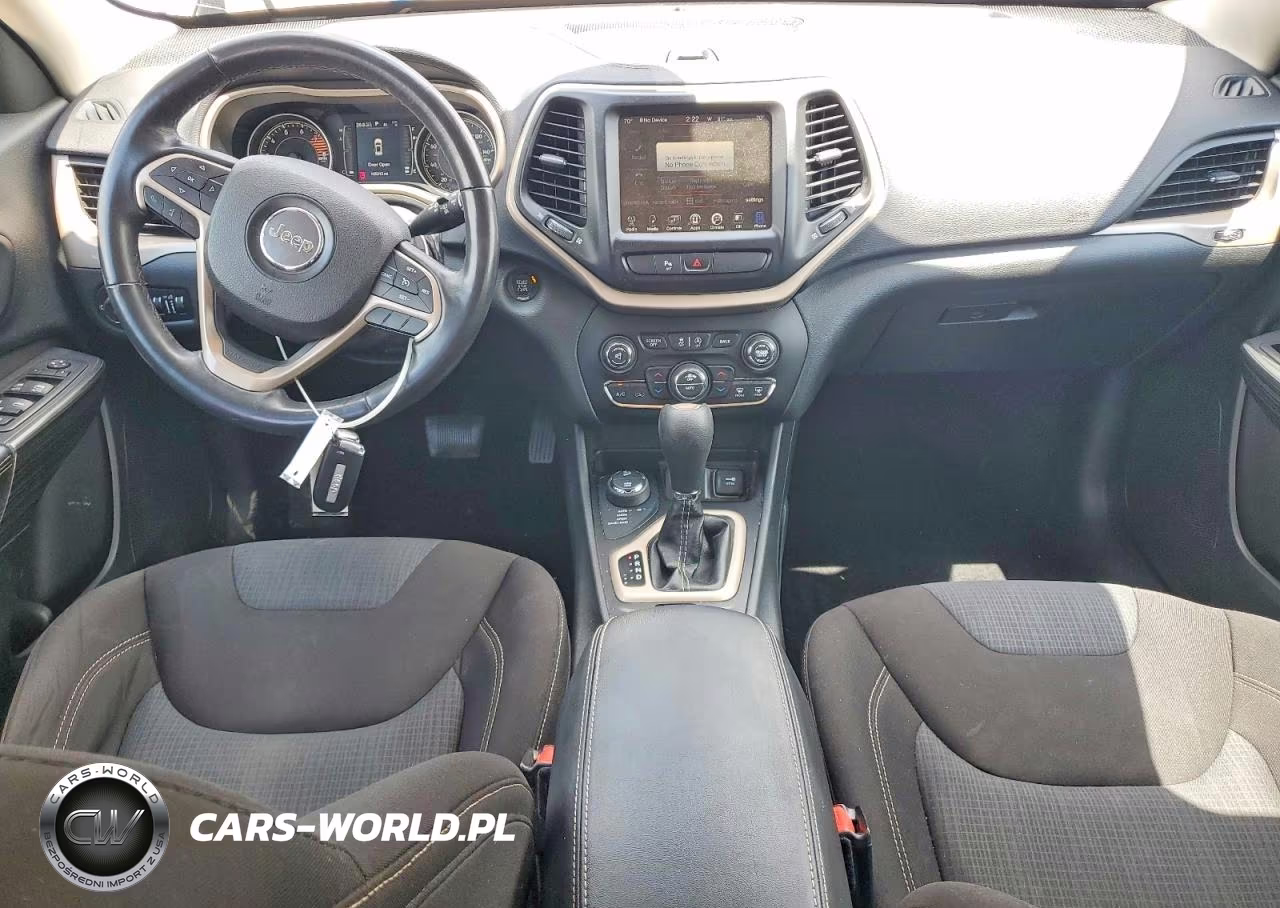 2016 Jeep Cherokee Latitude VIN:1C4PJMCS9GW101531 - 8