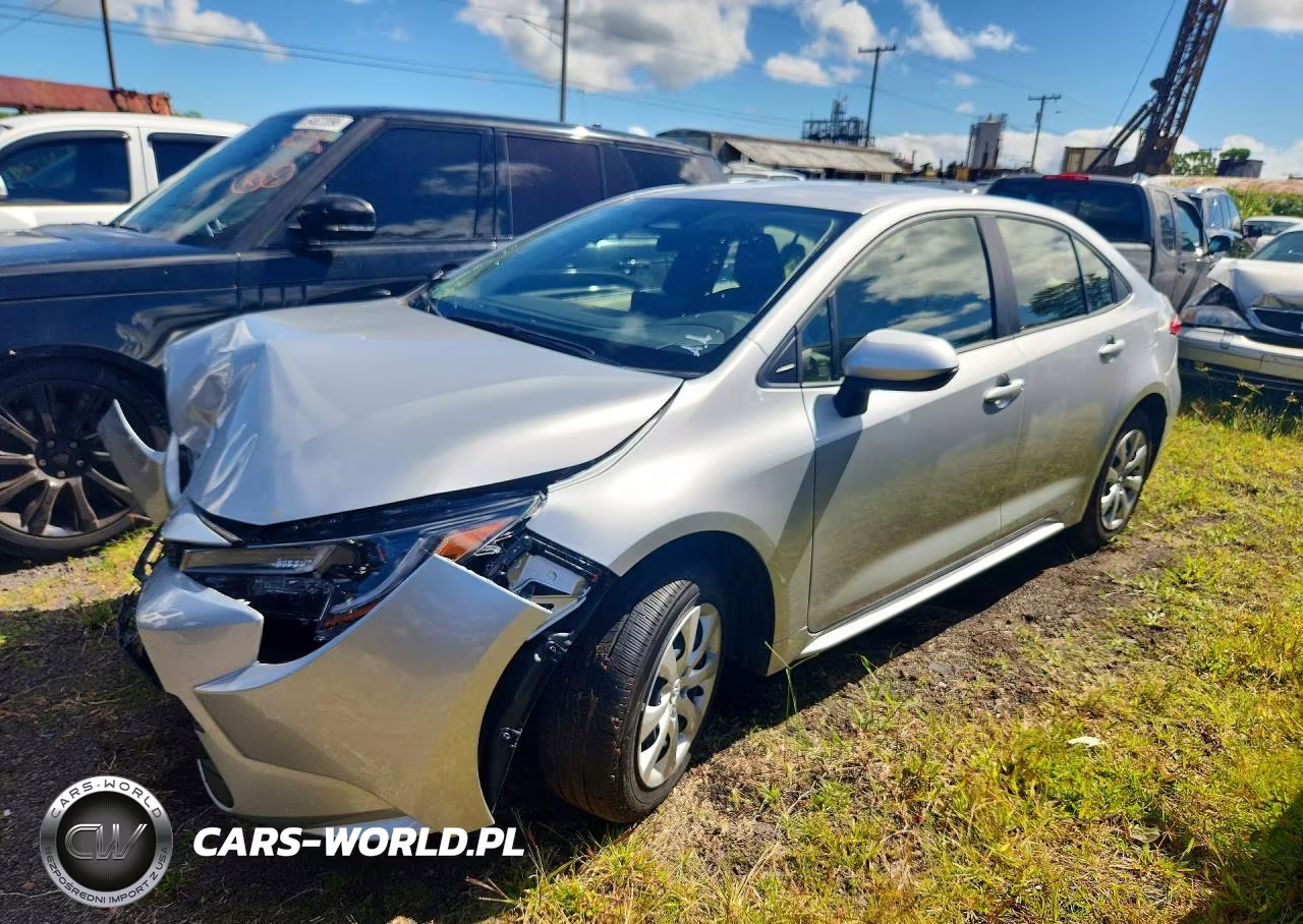 2026 Toyota Corolla Le – zdjęcie 1 z 12