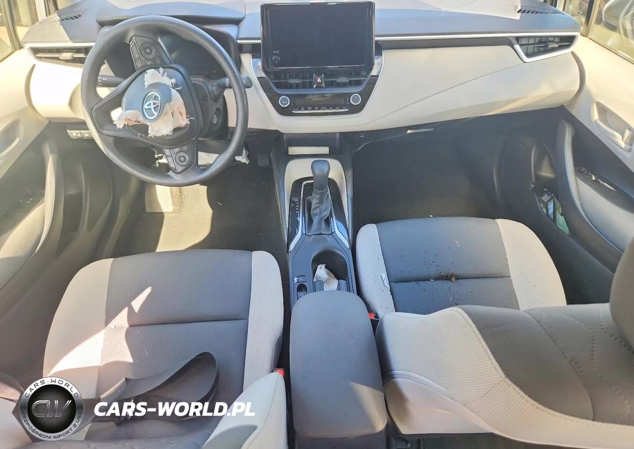 2026 Toyota Corolla Le VIN:JTDB4MEE1T3033682 - 8