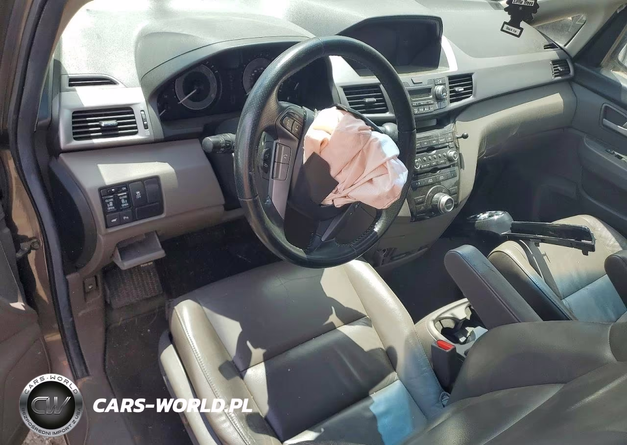 2011 Honda Odyssey Touring VIN:5FNRL5H9XBB072858 - 8