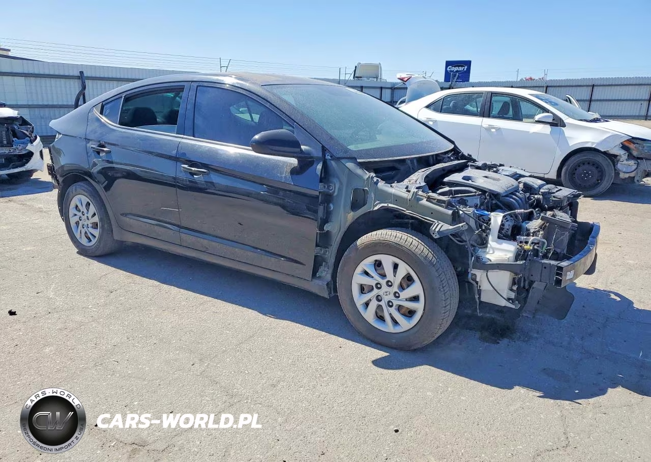 2019 Hyundai Elantra Se VIN:5NPD74LF8KH417568 - 4