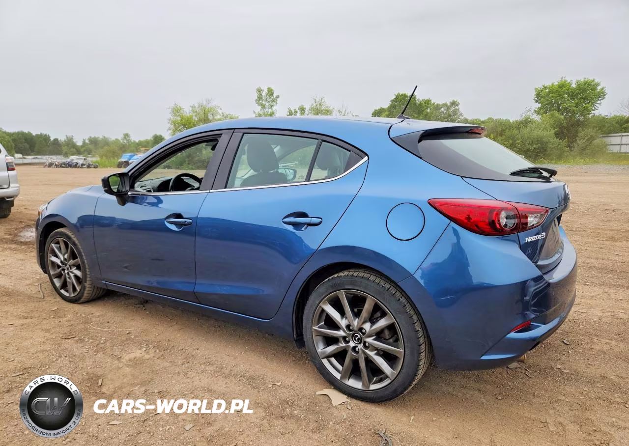 2018 Mazda 3 Touring VIN:3MZBN1L35JM254840 - 2