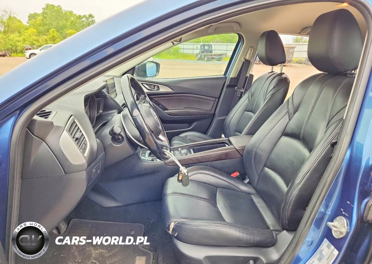 2018 Mazda 3 Touring VIN:3MZBN1L35JM254840 - 7