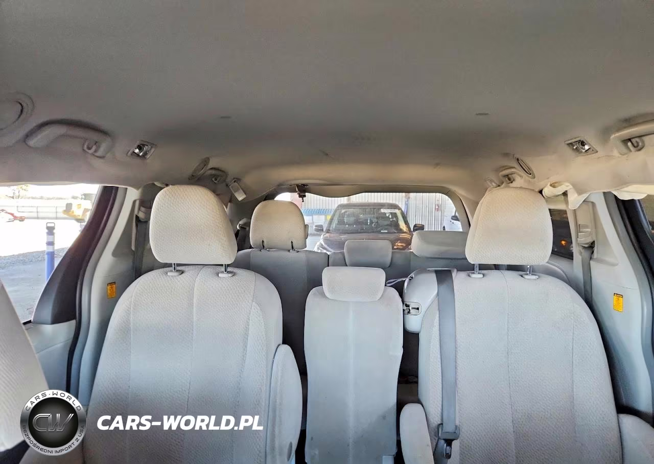 2012 Toyota Sienna Le VIN:5TDKK3DC0CS278469 - 10