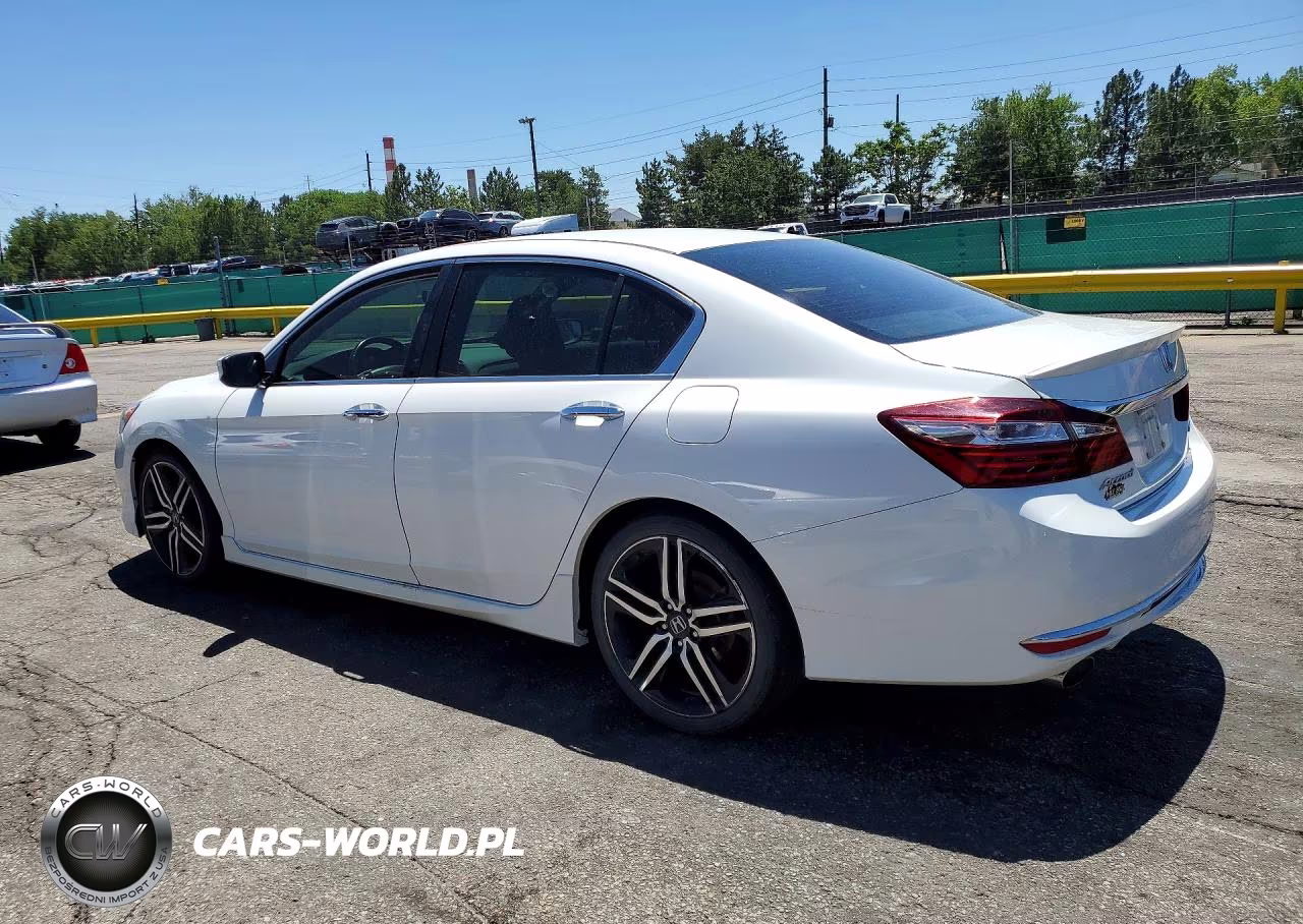 2016 Honda Accord Sport VIN:1HGCR2F5XGA046670 - 2