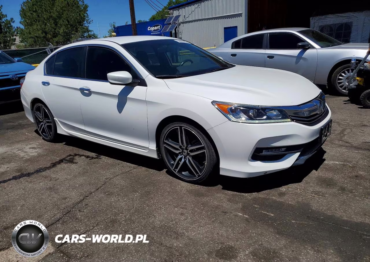 2016 Honda Accord Sport VIN:1HGCR2F5XGA046670 - 4
