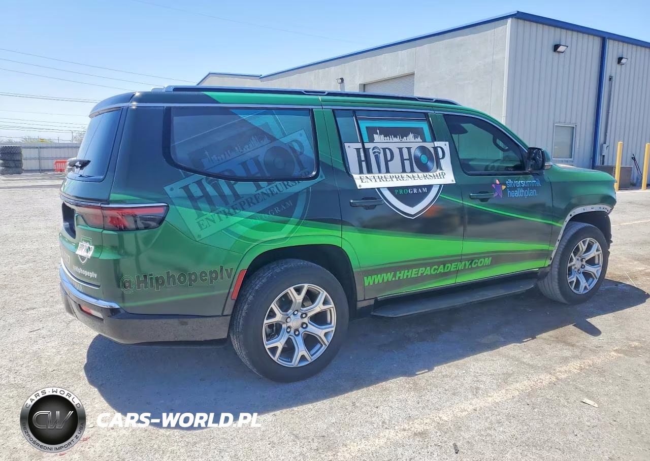 2022 Jeep Wagoneer Series I VIN:1C4SJVAT3NS212771 - 3