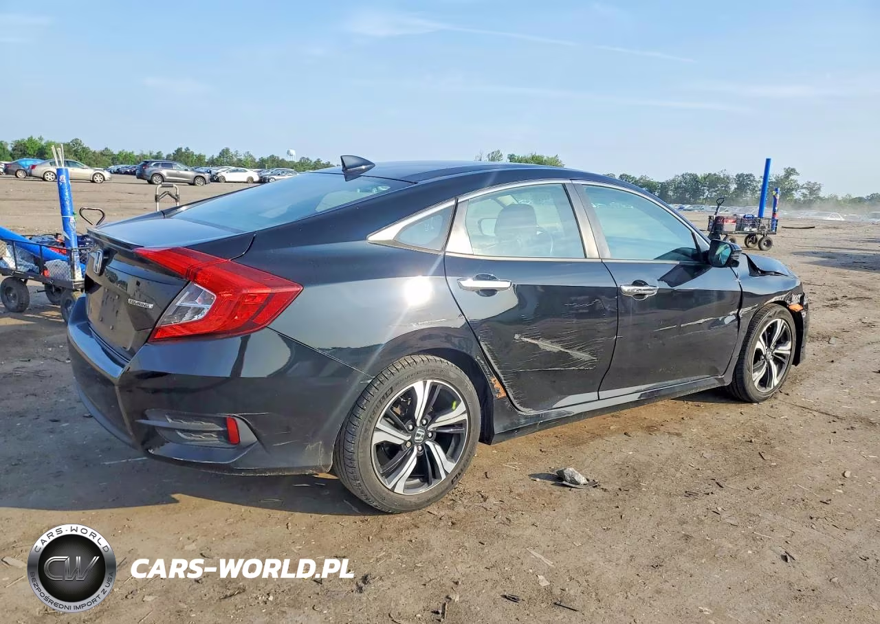 2016 Honda Civic Touring VIN:19XFC1F95GE023708 - 3