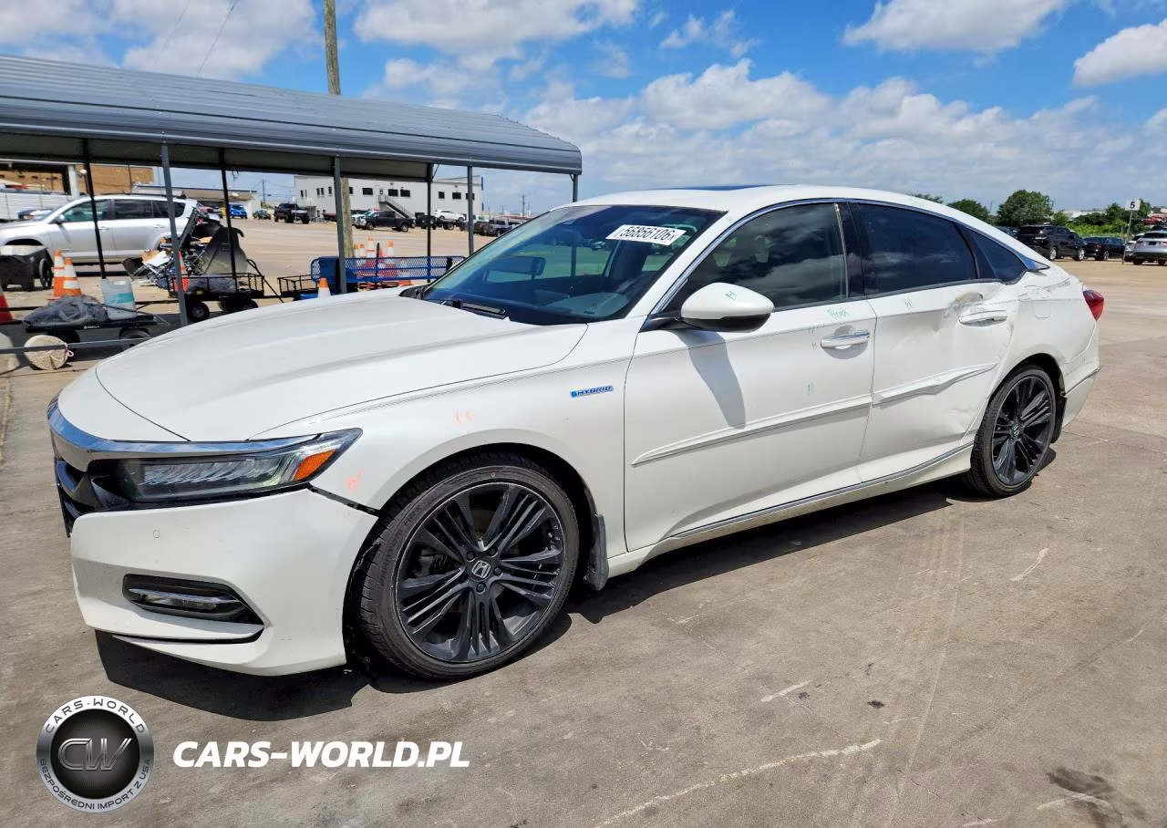 2018 Honda Accord Touring Hybrid VIN:1HGCV3F96JA002435 - 1