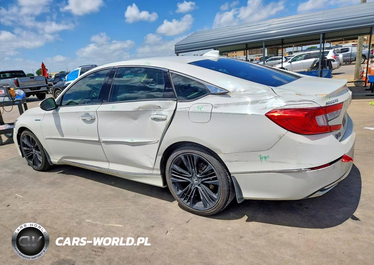 2018 Honda Accord Touring Hybrid VIN:1HGCV3F96JA002435 - 2