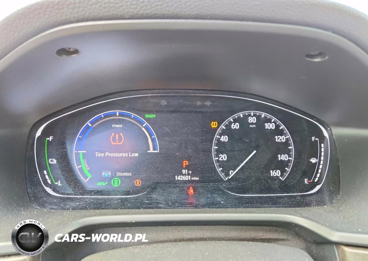 2018 Honda Accord Touring Hybrid VIN:1HGCV3F96JA002435 - 9