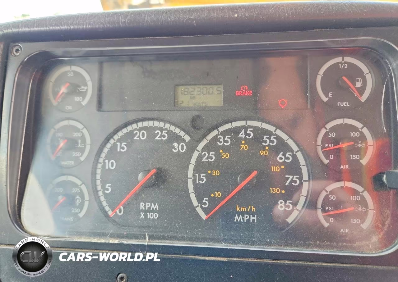 2006 Freightliner Chassis Fs65 VIN:4UZAAXDC26CV34117 - 8
