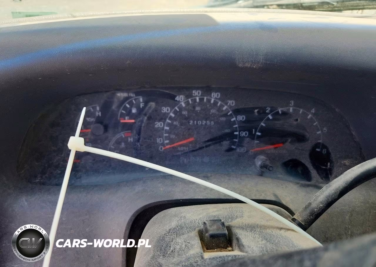 1999 Ford F250 Super Duty VIN:1FTNX21S1XEA23345 - 9