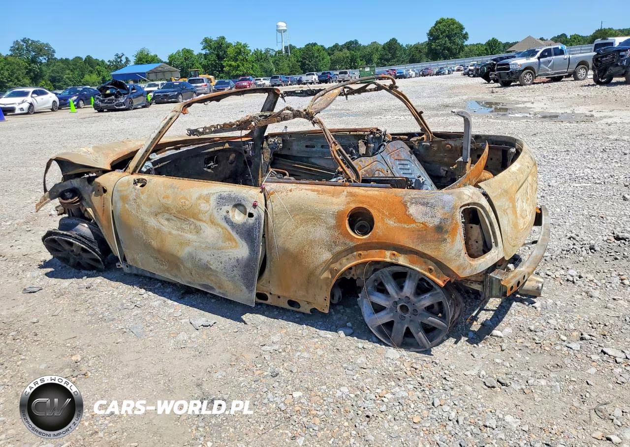 2011 Mini Cooper S VIN:WMWZP3C55BTX83147 - 2
