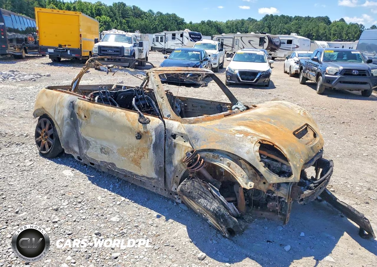 2011 Mini Cooper S VIN:WMWZP3C55BTX83147 - 4