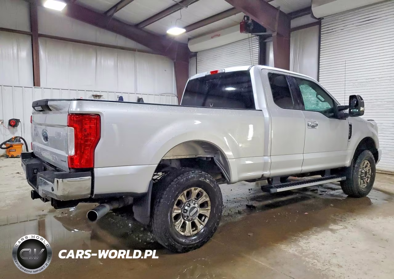 2017 Ford F350 Super Duty VIN:1FT8X3B69HEB27457 - 3