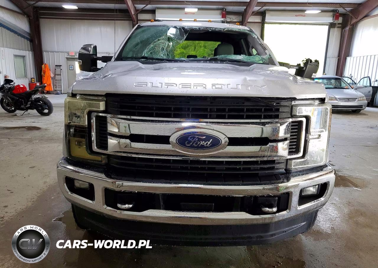 2017 Ford F350 Super Duty VIN:1FT8X3B69HEB27457 - 5