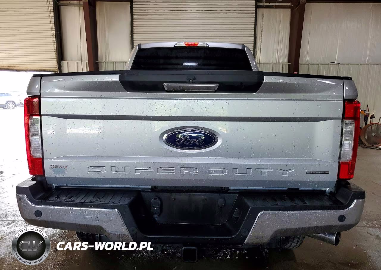 2017 Ford F350 Super Duty VIN:1FT8X3B69HEB27457 - 6