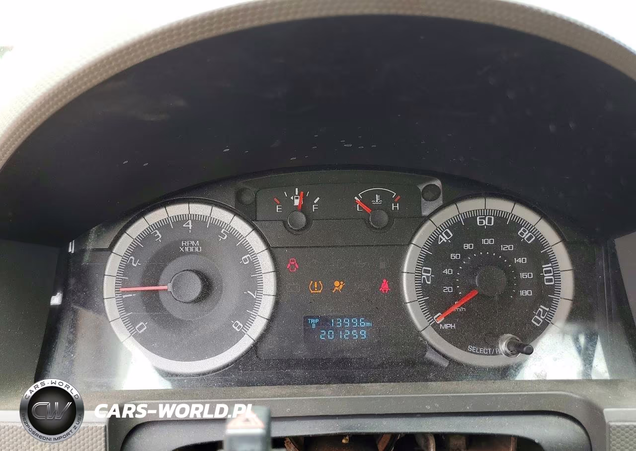 2009 Ford Escape Xls VIN:1FMCU02799KB64503 - 9